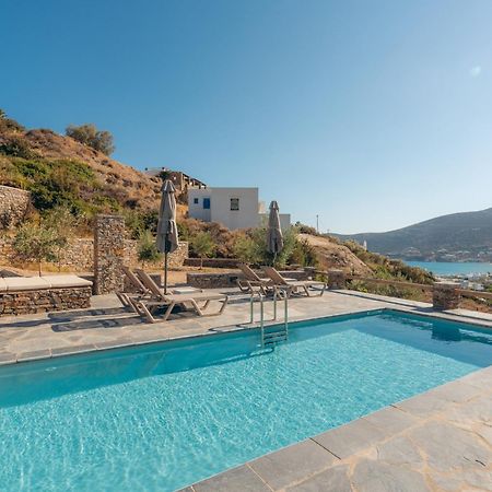 Nesea Sifnos - Luxury Residences Platis Gialos  Buitenkant foto