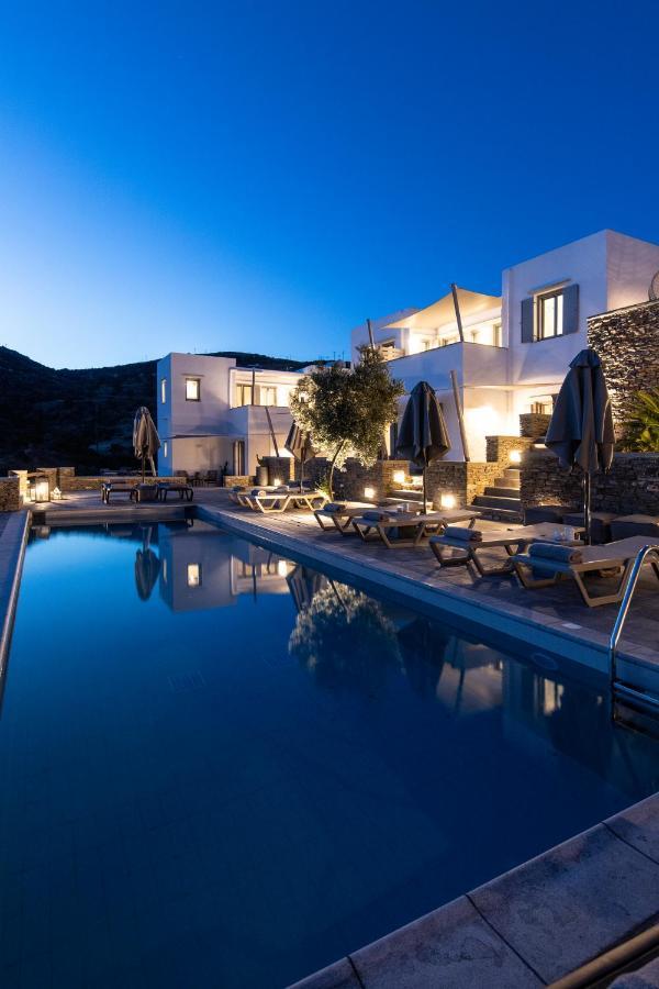 Nesea Sifnos - Luxury Residences Platis Gialos  Buitenkant foto