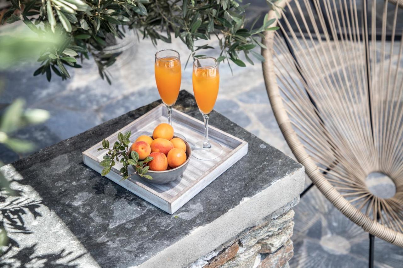 Nesea Sifnos - Luxury Residences Platis Gialos  Buitenkant foto